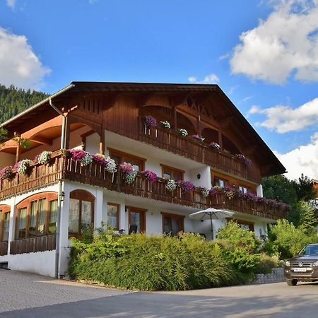 Апартаменты Haus Goldeck Лермос Экстерьер фото